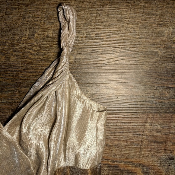 Adrianna Papell Tan/Gold Metallic Twist Strap 8 - Picture 3 of 5
